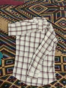 Levi&#39;s Plaid Shirt