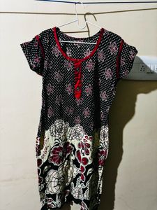 ₹120 Women simple kurta - Size: M