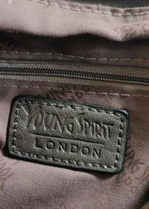 YOUNG SPIRIT SHOULDER BAG