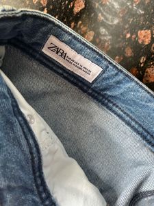 Authentic Zara stylish denim pant