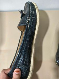 catwalk Black Leather shoes