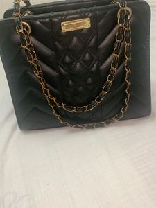 Black Hand Bag(uae)