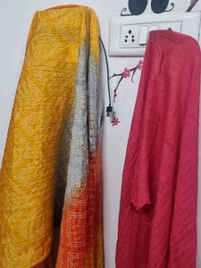 Multicolor Duppta &amp; Plain Red Scraf