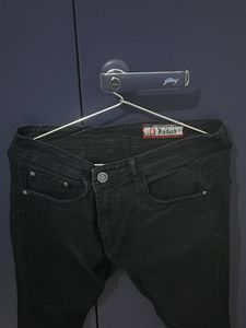 Black slim fit jeans
