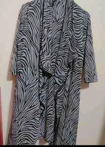 Grey Printed Shrug For Girl Or Woman 38 Bust