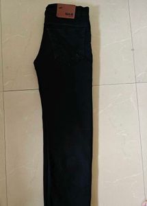 Black Straight Leg jeans 👖