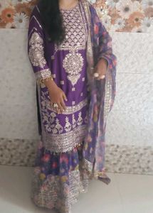 Purple Floral Embroidered Salwar Kameez
