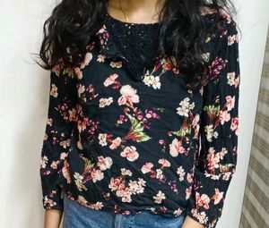 Beautiful Tops At Low Price
