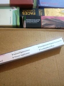 Nybae Lip Liner