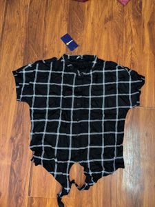 Black shirt