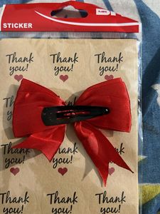 a pack of 5(60) thankyou stickers , bow and cluter