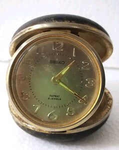 not working Vintage Seiko Travel Alarm Clock
