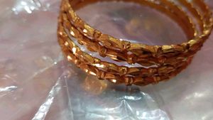City gold Bangle Only Rs 400