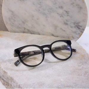Lenskart Vincent Chase Black Full Rim Round Glass