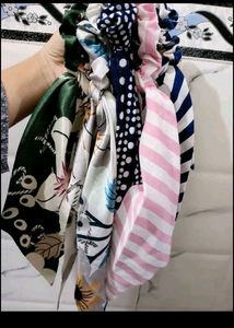 Pant & Scrunchy