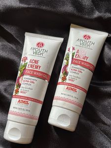 🌿 ACNE ENEMY Face Wash Gel✨