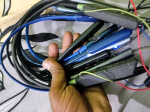 Mixed Lot of Neckband Headphones 10 Pics