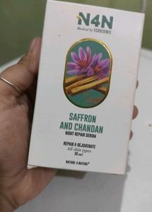 N4N Saffron & Chandan Serum