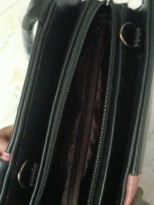 Classio Handbag