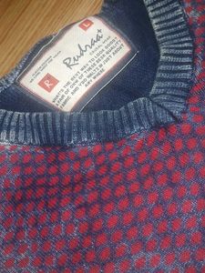 Stylish Patterned Sweater