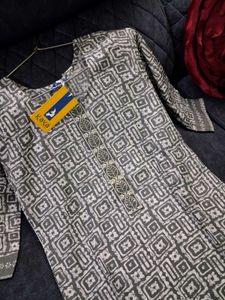 Elegant Printed Kurta Set m size