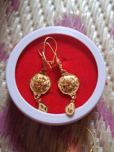 Beautiful 22crt Gold Earrings