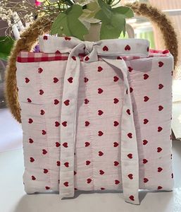 Sale🔥Heart Print Quilted Pouch🎀💖