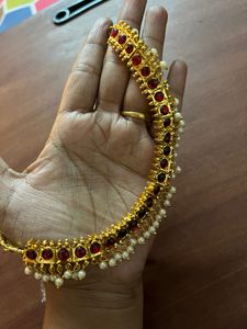 Kemp necklace/choker