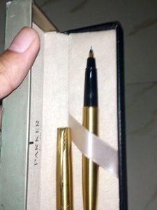 Parker Orginal ₹999 Pen In Just ₹600