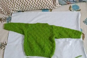 Cute Green Knitted Baby Outfit