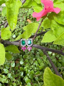 EMERALD GREEN WITH PINK AD STONE EARRINGS