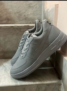 Nike New Sports Shoes