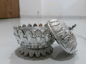 Silver Lotus Trinket Organiser