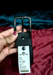 WOODLAND Black leather belt