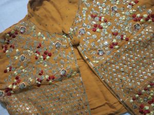 Mustard Jacket with Embellished Sleeves❤️🫶🏻
