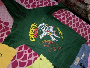 Boy&#39;s Clothes Bundle - Size Unknown