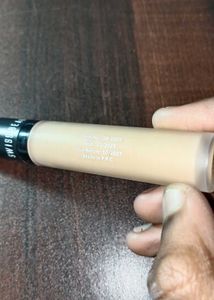 Swiss Beauty Liquid Concealer