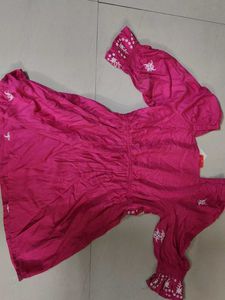 MAX Beautiful Square Neck Tunic Embroidered