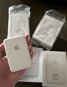 Apple MagSafe Power Bank