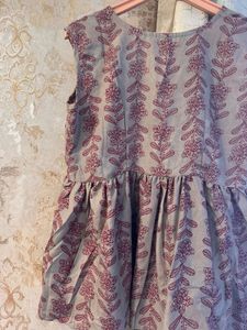 Brand New Floral Print Short Kurti, Bust- 34Cotton