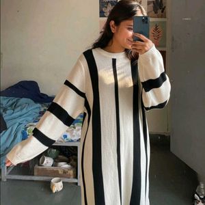 Black WHITE Knitted LONG SWEATER Dress
