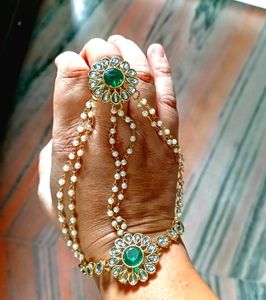 Beautiful Mangtika Earrings Set With Free Ring Bracelet