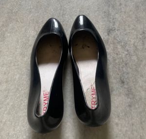Heels Women