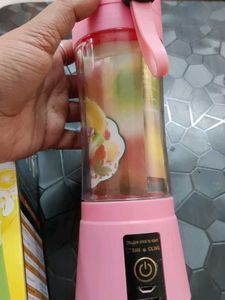 Portable Rechargeable Juice Blender