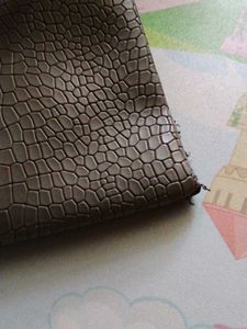 Sling Bag