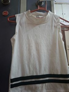 Combo of 4 Stylish Tops – Only ₹600