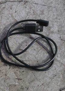 BEATXP smart watch and original charger