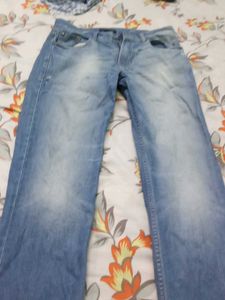 Light Wash Denim Jeans