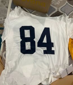 Lucky Number 84 T-shirt From Savana