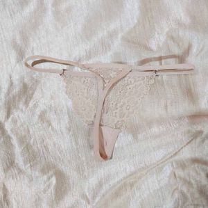 Beige Lace Thong 🎀